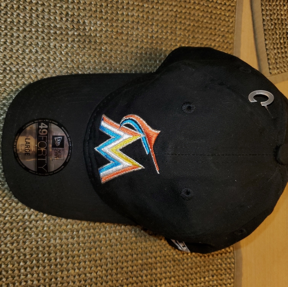 NWT New Era Hat